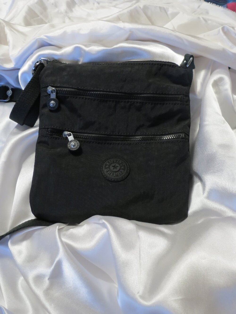 Kipling Keiko triple zip black purse